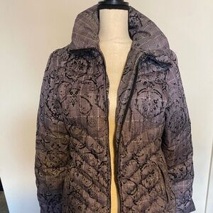 Bebe Patterned Puffer Jacket Size M